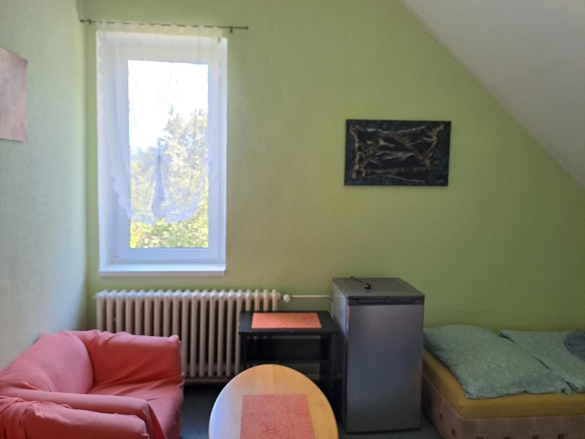 Hotel Kamenny Vrch Chomutov Exteriör bild