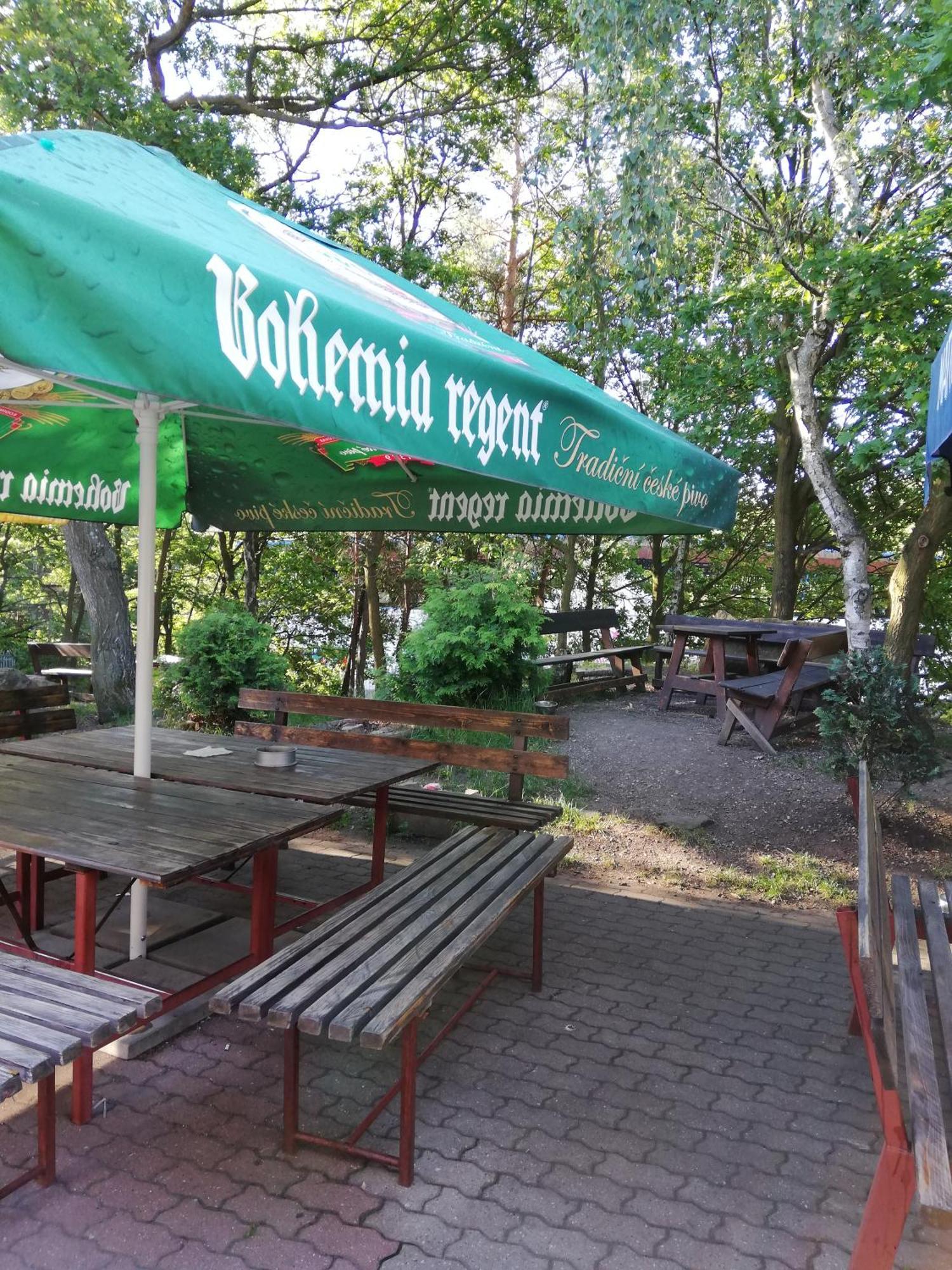 Hotel Kamenny Vrch Chomutov Exteriör bild